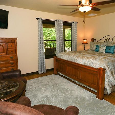 Hidden Meadows Bed And Breakfast 스틸워트 객실 사진
