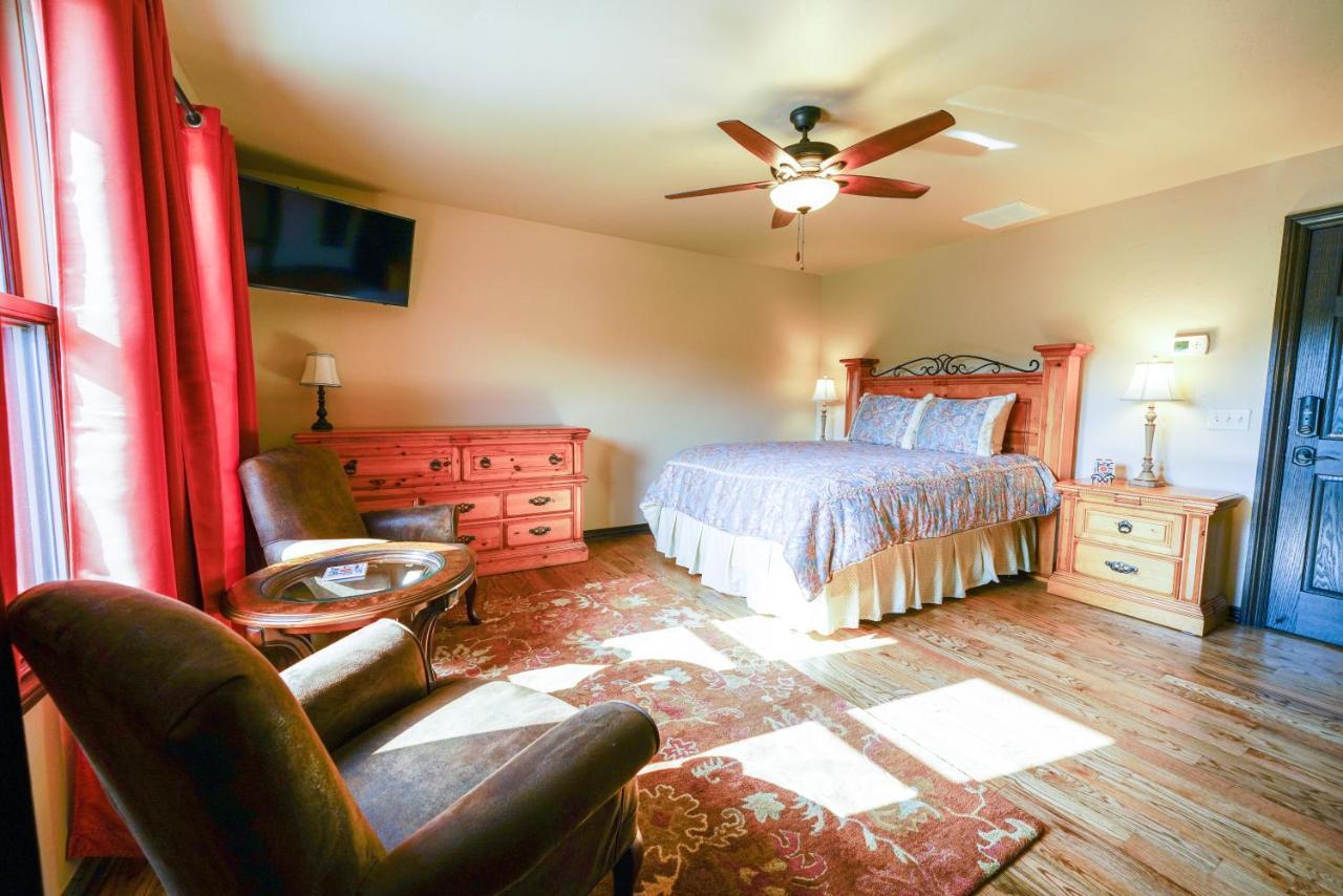 Hidden Meadows Bed And Breakfast 스틸워트 외부 사진